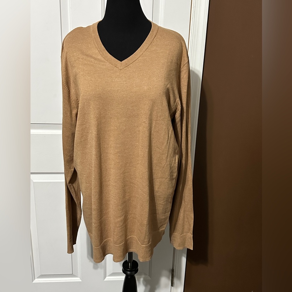 Men’s. XXL TALL SHIRT. NWT
